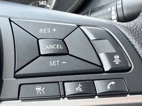 New 2025 Nissan Versa SR w/ Trunk Package image 26