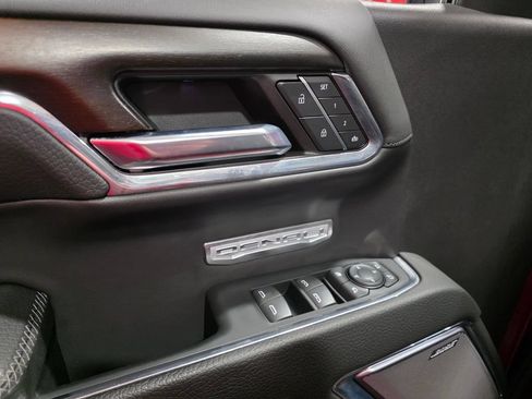 Certified 2024 GMC Sierra 1500 Denali w/ Denali Reserve Package AWD/4WD image 13