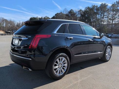 Used 2017 Cadillac XT5 FWD w/ LPO, Wheel Lock Package image 4