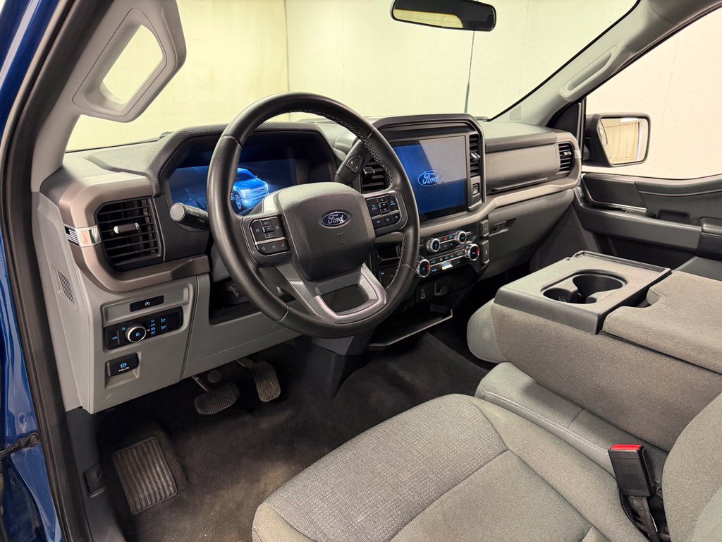 Used 2025 Ford F150 XLT w/ Equipment Group 301A Standard AWD/4WD image 18