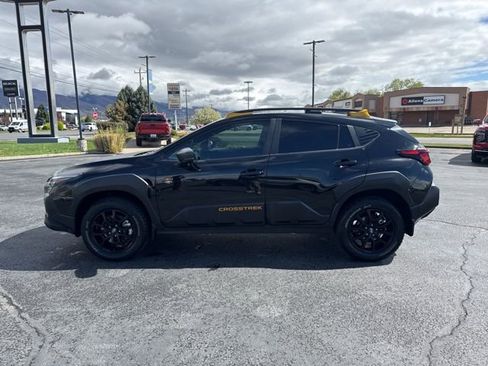 Used 2024 Subaru Crosstrek 2.5i Wilderness image 4