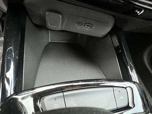 New 2026 Chevrolet Trax LT w/ Driver Confidence Package image 14