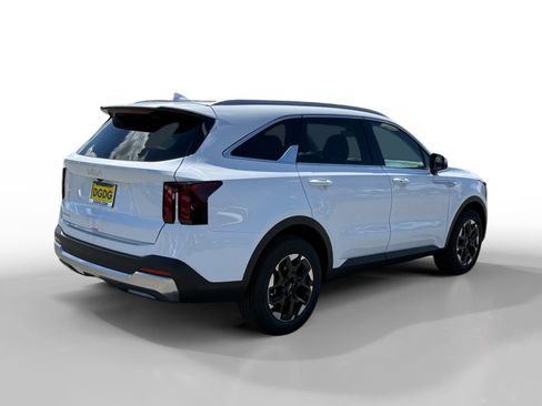 New 2026 Kia Sorento S FWD image 5