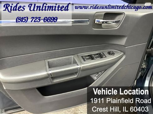 Used 2008 Chrysler 300 C RWD image 8