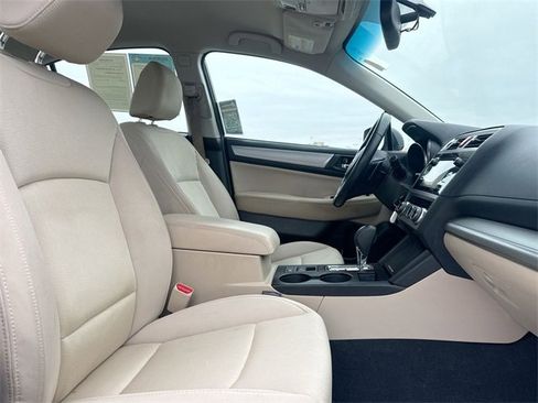 Used 2016 Subaru Legacy 2.5i Premium image 31