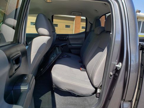 Used 2021 Toyota Tacoma SR AWD/4WD image 5