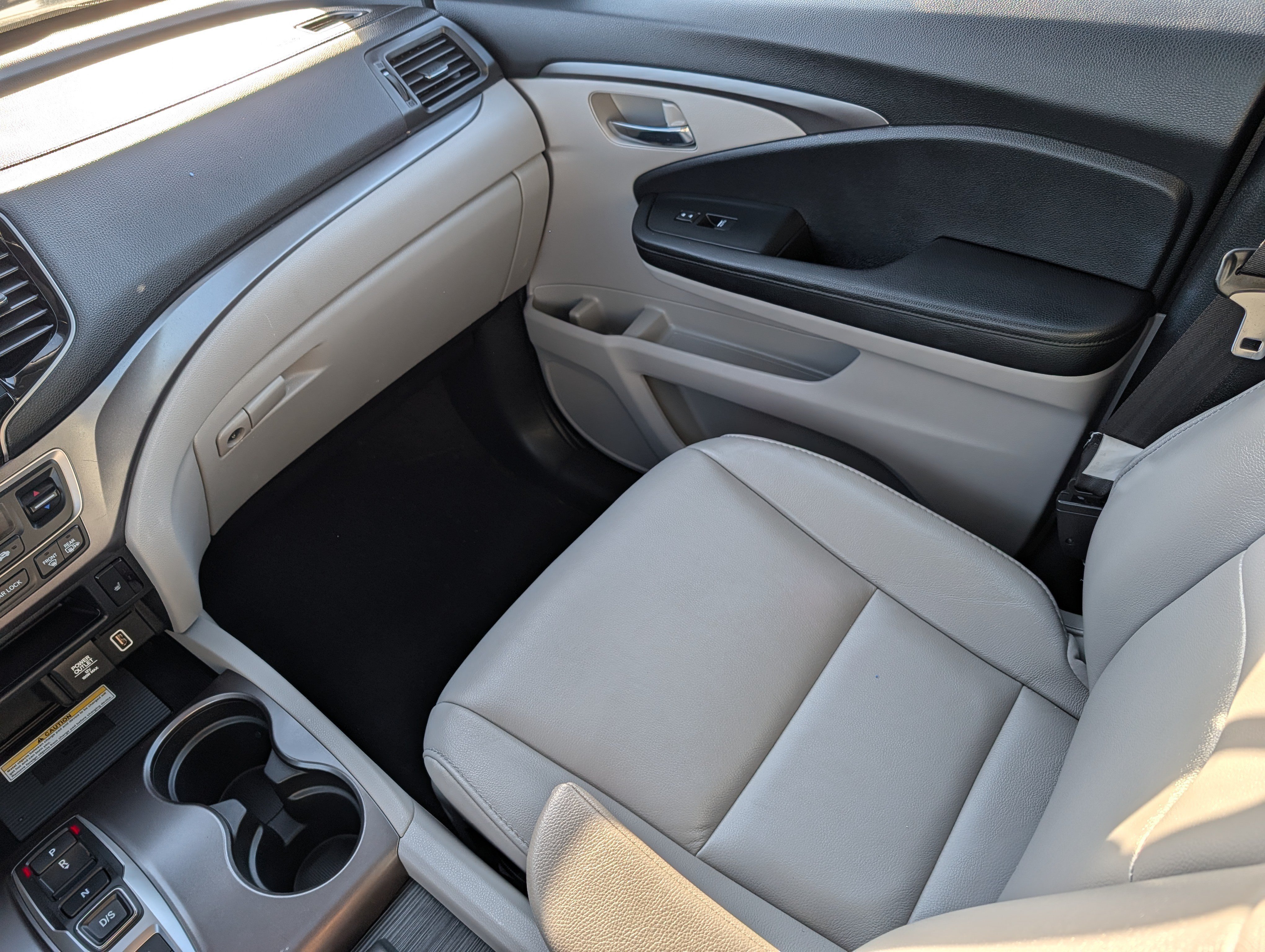Used 2022 Honda Pilot Special Edition image 11
