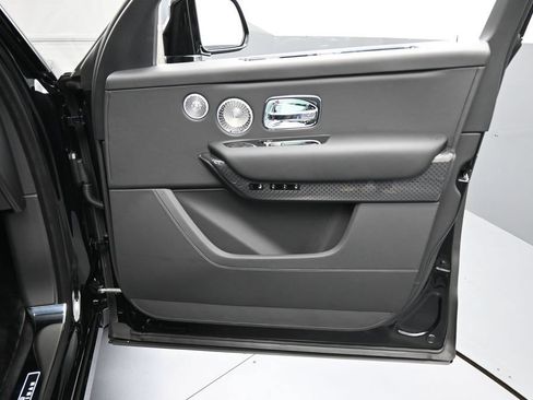 New 2027 Rolls-Royce Cullinan Black Badge AWD/4WD image 31
