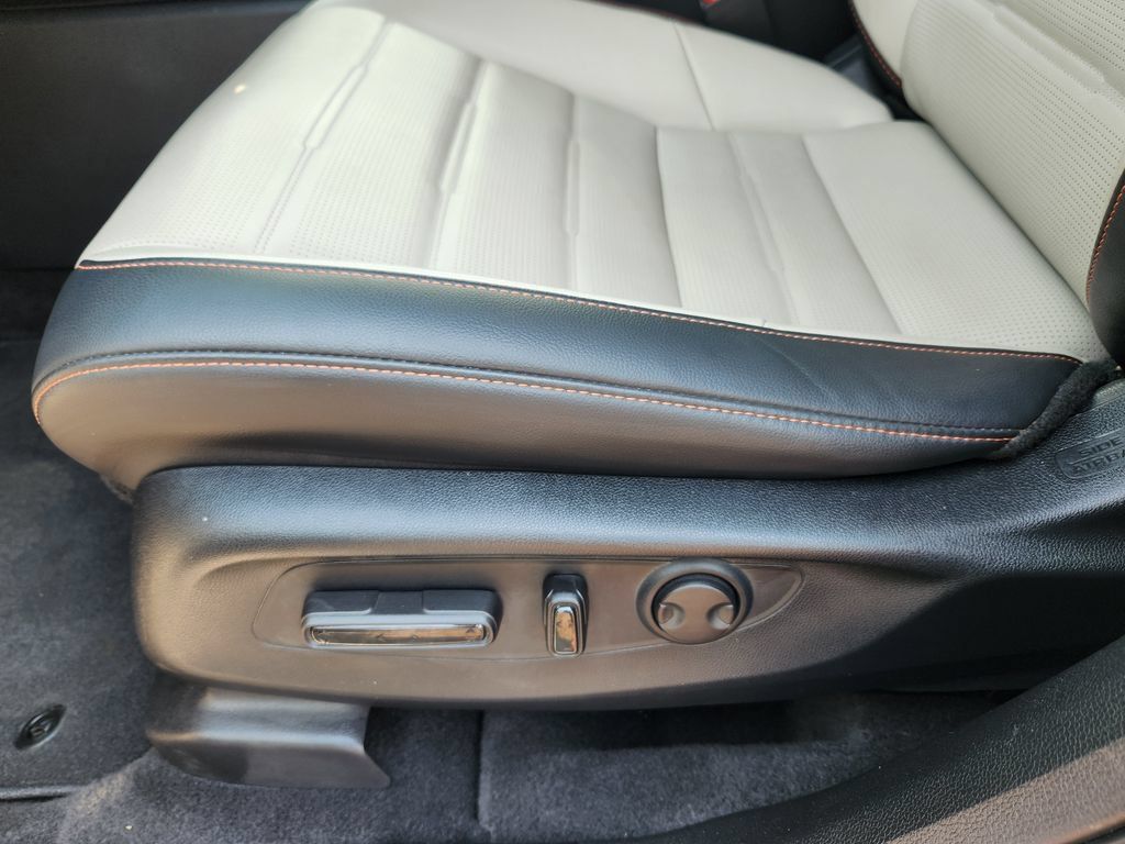 Used 2023 Honda CR-V Sport Touring image 20