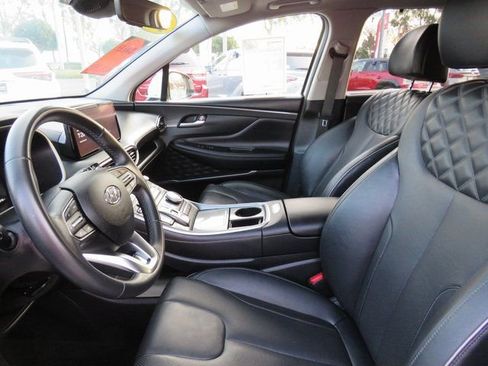 Used 2022 Hyundai Santa Fe SEL Premium image 15