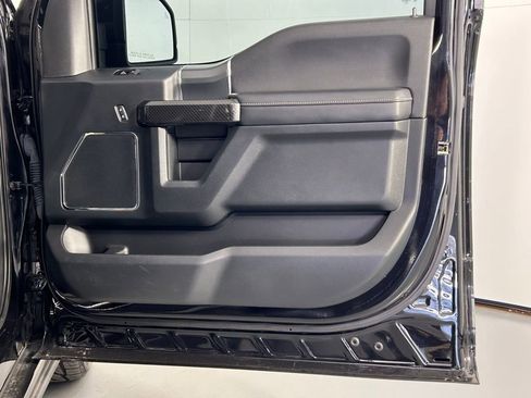 Used 2020 Ford F150 Lariat w/ Equipment Group 502A Luxury image 11