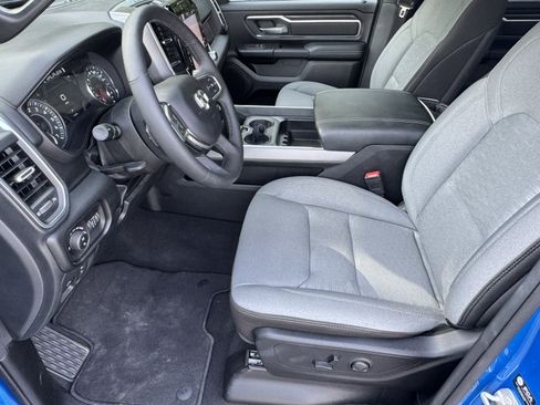 Used 2025 RAM 1500 Big Horn RWD image 9