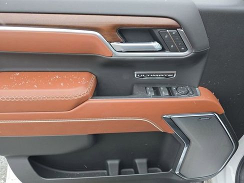 Used 2025 GMC Sierra 1500 Denali Ultimate image 23