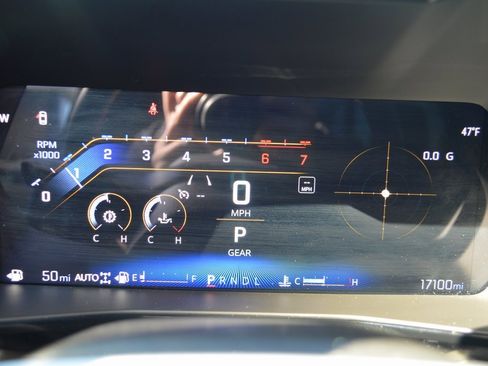 Used 2025 Chevrolet Colorado ZR2 w/ Technology Package image 17