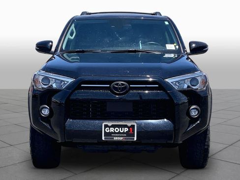 Used 2024 Toyota 4Runner SR5 Premium w/ Moonroof Package AWD/4WD image 4