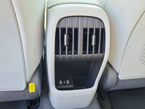 New 2026 Hyundai Kona SEL Premium AWD/4WD image 25