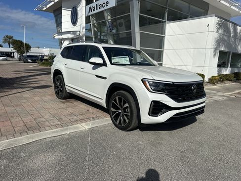 New 2026 Volkswagen Atlas SEL Premium R-Line AWD/4WD image 4