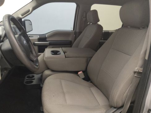 Used 2018 Ford F150 XLT image 17