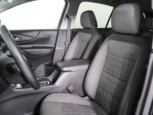 Used 2023 Chevrolet Equinox LT w/ Driver Convenience Package image 24