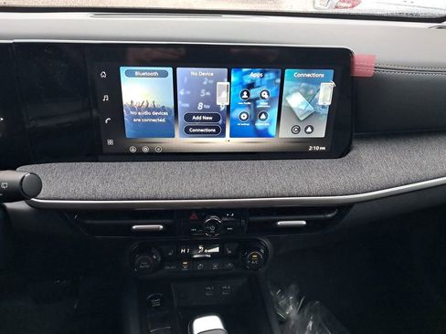 New 2026 Nissan Kicks SV w/ Cold Weather Package image 19