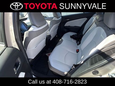 Used 2021 Toyota Prius Prime XLE FWD image 5