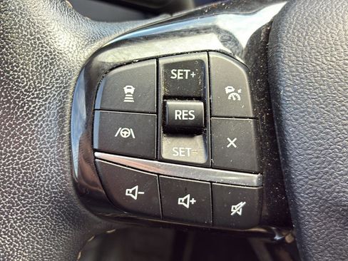 Used 2021 Ford Escape Titanium w/ Titanium Elite Package FWD image 27