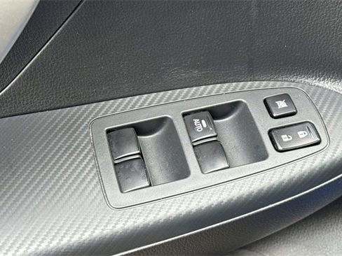 Used 2024 Mitsubishi Eclipse Cross SE image 12