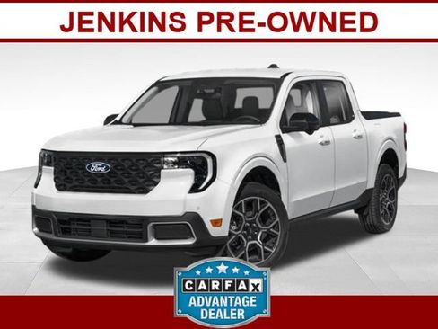 Used 2025 Ford Maverick Lariat w/ 4K Tow Package AWD/4WD image 1