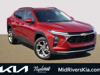 Used 2025 Chevrolet Trax LT video 1