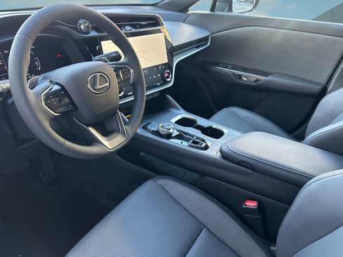 New 2026 Lexus RZ 350e RZ 350e image 4