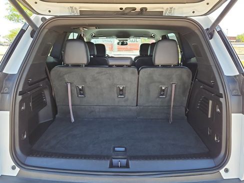 Used 2024 GMC Acadia Elevation FWD image 6