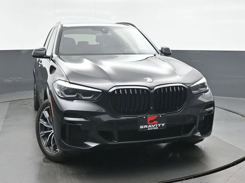 Used 2022 BMW X5 xDrive40i AWD/4WD image 8