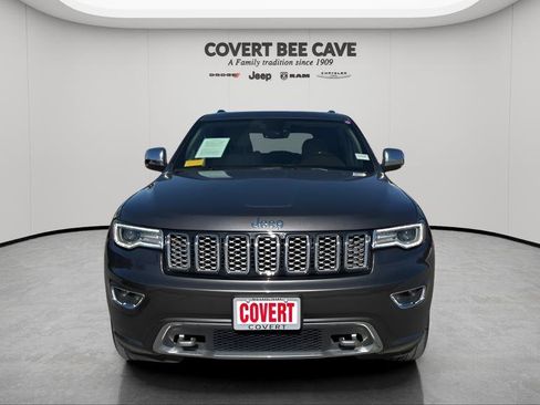 Used 2017 Jeep Grand Cherokee Overland image 2