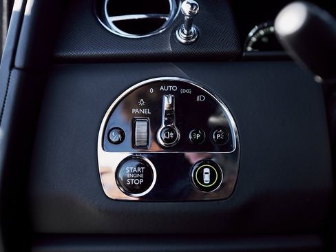 Used 2019 Rolls-Royce Cullinan image 58