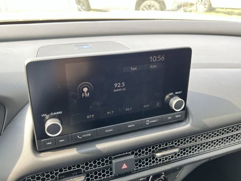 Used 2025 Honda HR-V Sport image 15