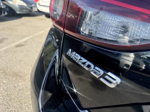 Used 2016 MAZDA MAZDA3 i Sport image 5