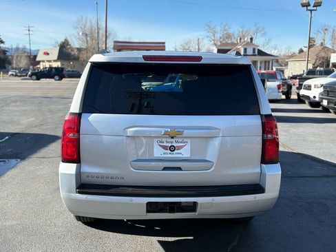 Used 2020 Chevrolet Suburban LT AWD/4WD image 5