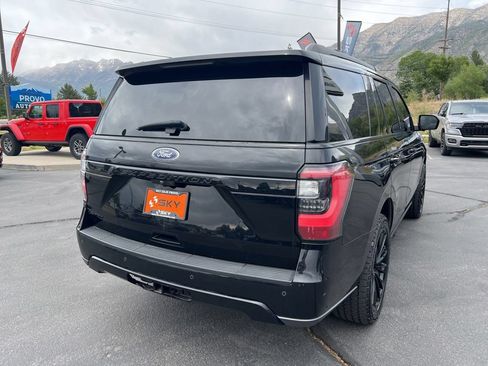 Used 2021 Ford Expedition Limited AWD/4WD image 9