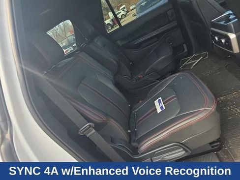 Used 2023 Ford Expedition Limited image 33