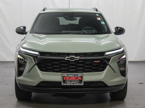 Used 2024 Chevrolet Trax RS w/ Driver Confidence Package FWD image 4