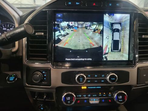 Used 2022 Ford F350 Lariat w/ Lariat Ultimate Package AWD/4WD image 18