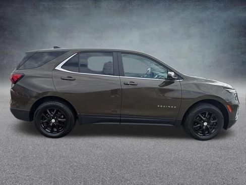 Used 2024 Chevrolet Equinox LT AWD/4WD image 5