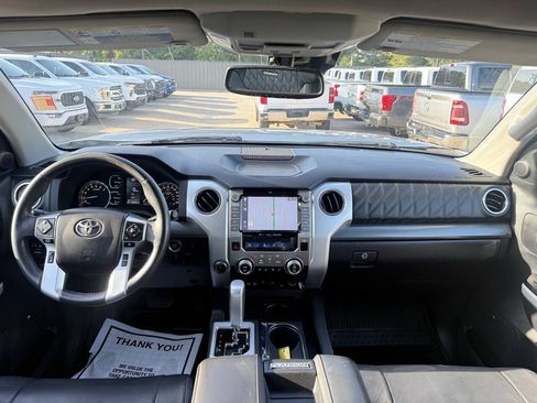Used 2021 Toyota Tundra Platinum AWD/4WD image 17