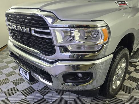 Used 2024 RAM 3500 Big Horn image 10