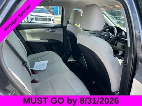 Used 2023 Kia Forte LXS w/ LXS Technology Package FWD image 27