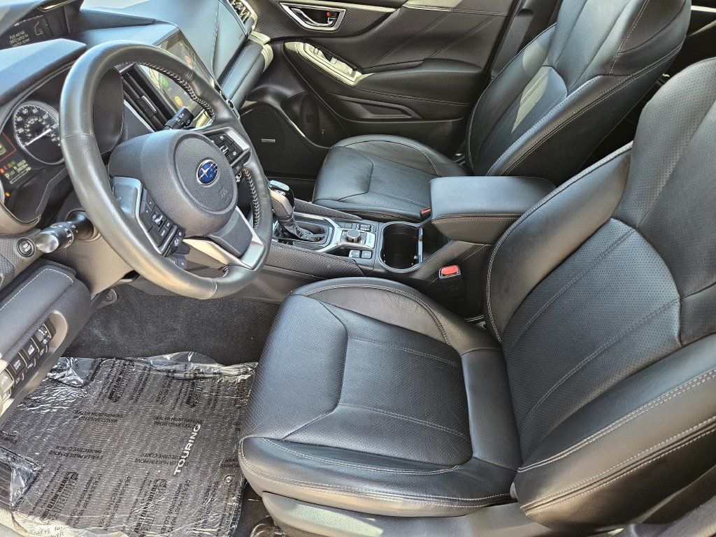Used 2023 Subaru Forester Touring AWD/4WD image 14