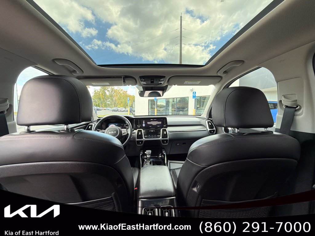 Used 2023 Kia Sorento SX AWD/4WD image 22