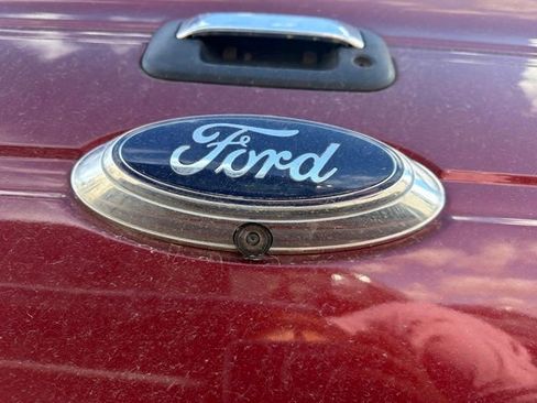 Used 2014 Ford F150 XLT w/ Equipment Group 302A Luxury AWD/4WD image 12