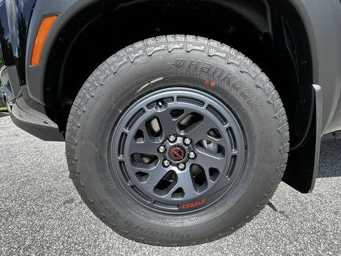 New 2026 Nissan Frontier PRO-4X w/ Tow Package AWD/4WD image 12