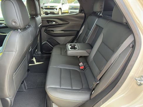 New 2026 Chevrolet TrailBlazer ACTIV AWD/4WD image 14